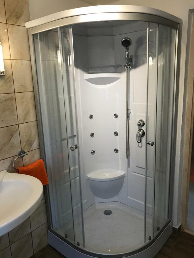 Hero 4 Sterne Ferienhaus باجة المظهر الخارجي الصورة